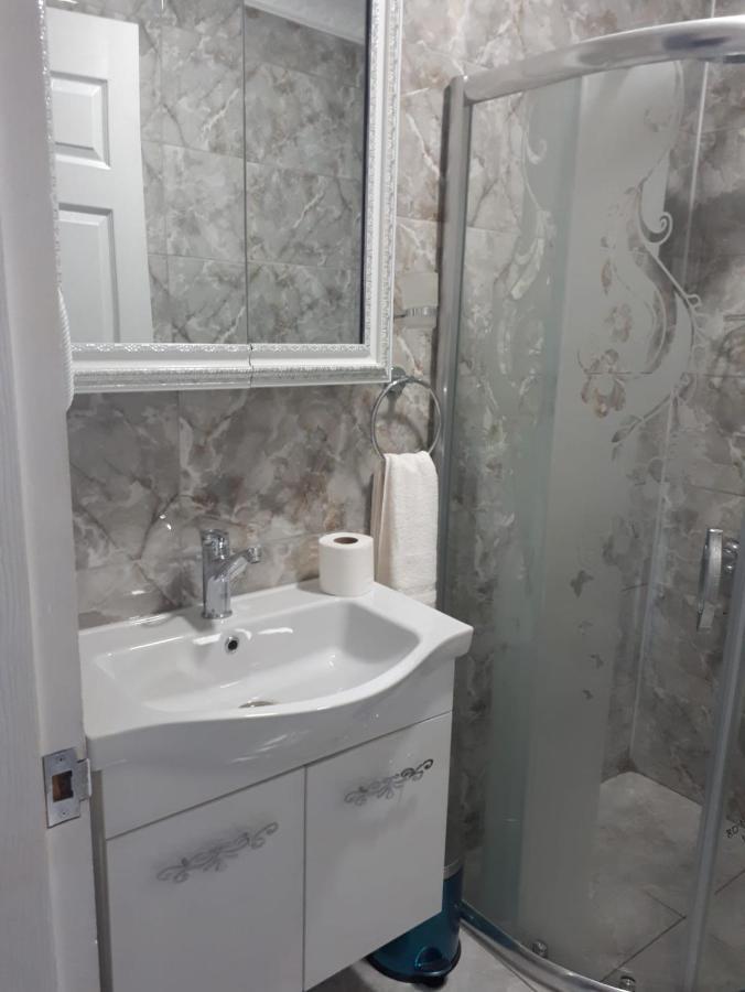 Mr Damien Aparthotel Isztambul Kültér fotó